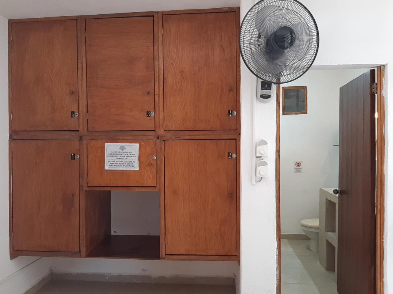 Hostel La Isla Holbox ภายนอก รูปภาพ
